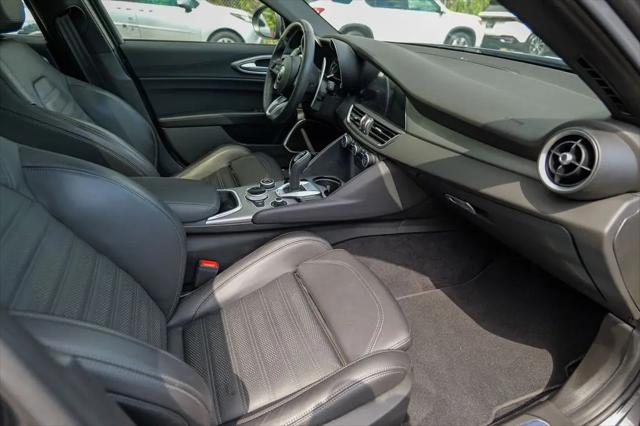 2023 Alfa Romeo Giulia Veloce AWD
