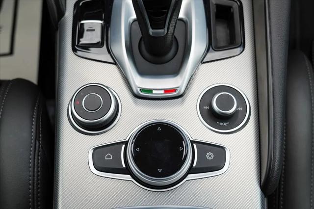 2023 Alfa Romeo Giulia Veloce AWD