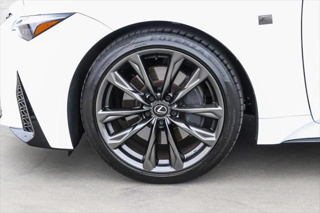 2025 Lexus IS 300 F SPORT Design