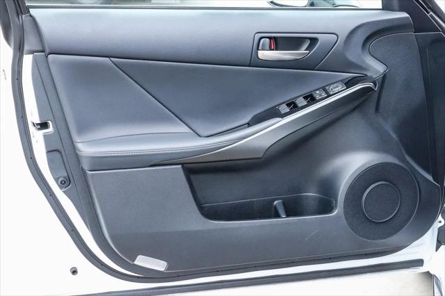 2025 Lexus IS 300 F SPORT Design