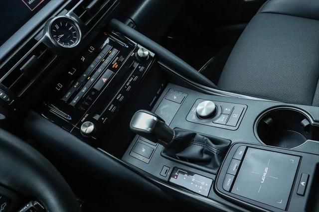 2025 Lexus IS 300 F SPORT Design