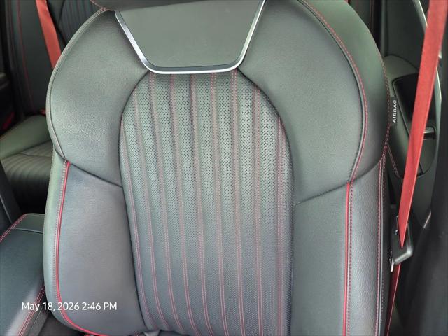 2023 Genesis G70 2.0T RWD