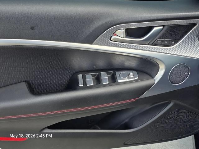 2023 Genesis G70 2.0T RWD