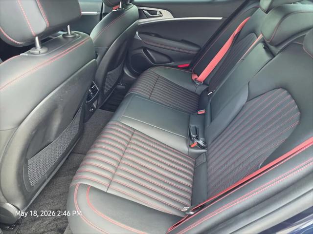 2023 Genesis G70 2.0T RWD