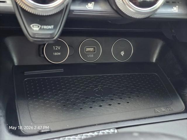 2023 Genesis G70 2.0T RWD
