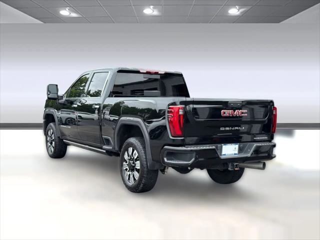2024 GMC Sierra 2500HD 4WD Crew Cab Standard Bed Denali