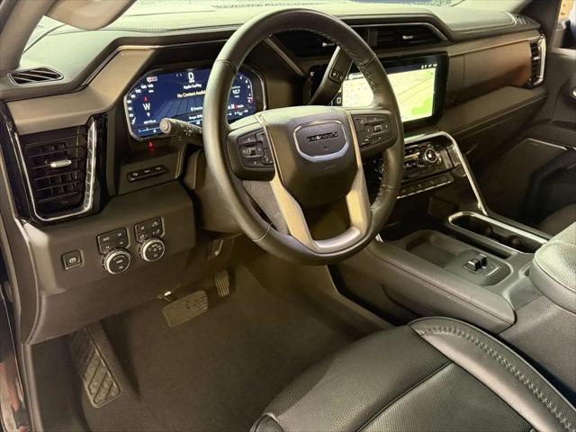 2024 GMC Sierra 2500HD 4WD Crew Cab Standard Bed Denali