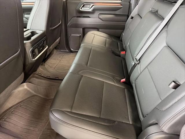 2024 GMC Sierra 2500HD 4WD Crew Cab Standard Bed Denali