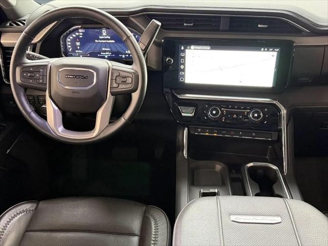 2024 GMC Sierra 2500HD 4WD Crew Cab Standard Bed Denali