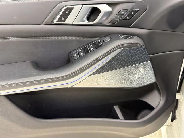 2021 BMW X5 M50i