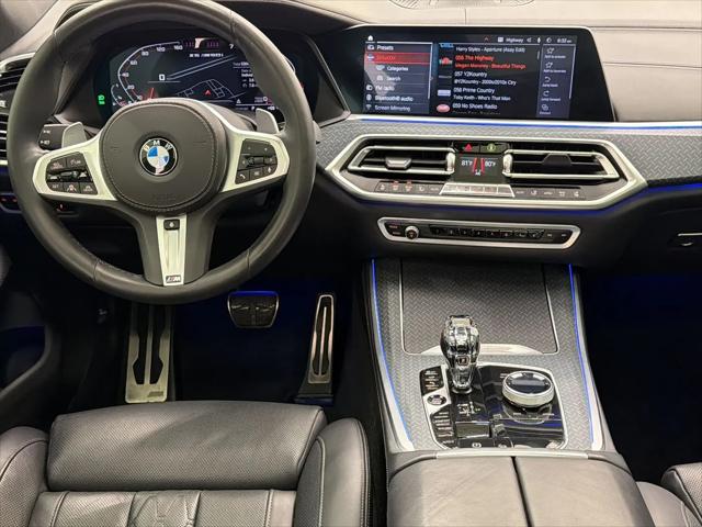 2021 BMW X5 M50i