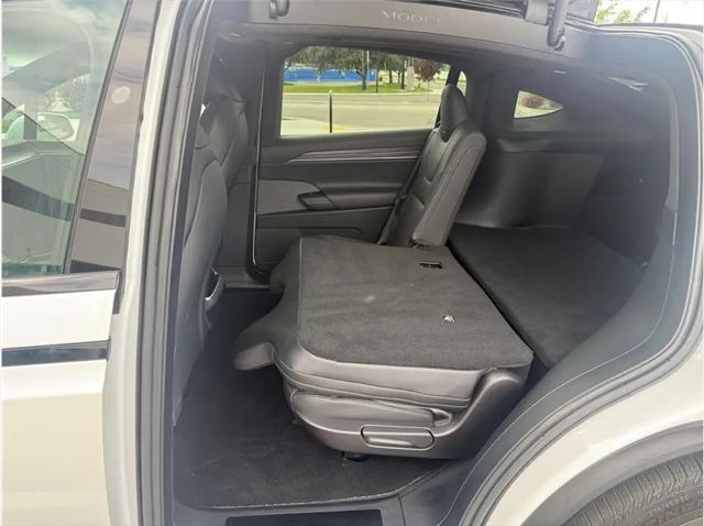 2022 Tesla Model X Dual Motor All-Wheel Drive