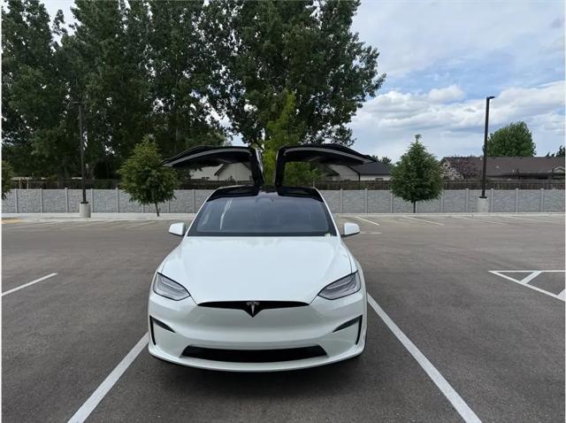 2022 Tesla Model X Dual Motor All-Wheel Drive
