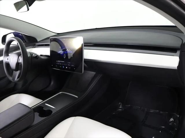 2022 Tesla Model 3 Long Range Dual Motor All-Wheel Drive
