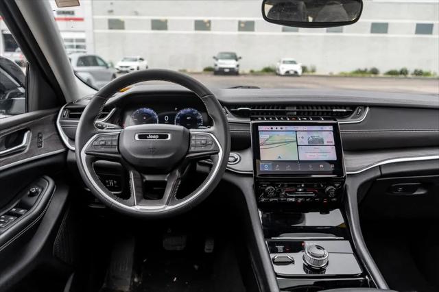 2023 Jeep Grand Cherokee L Limited 4x4