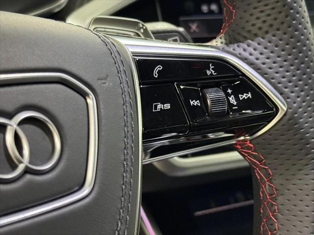 2025 Audi RS 6 Avant Performance quattro tiptronic