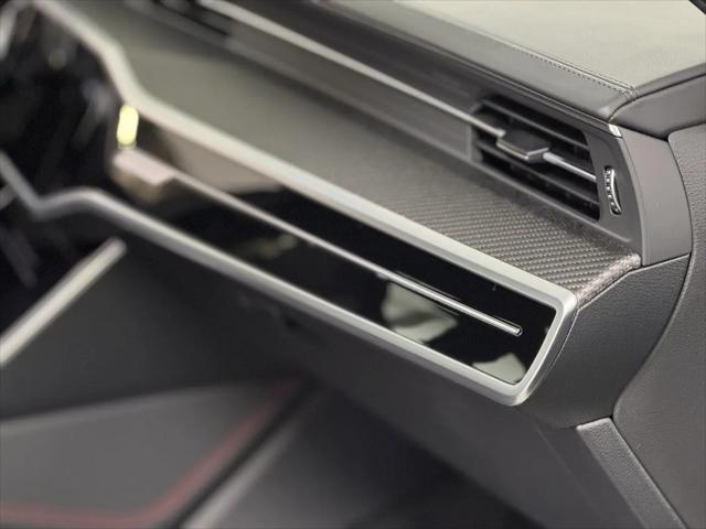 2025 Audi RS 6 Avant Performance quattro tiptronic