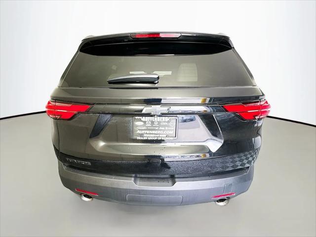 2023 Chevrolet Traverse FWD LS