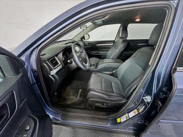 2015 Toyota Highlander LE Plus V6