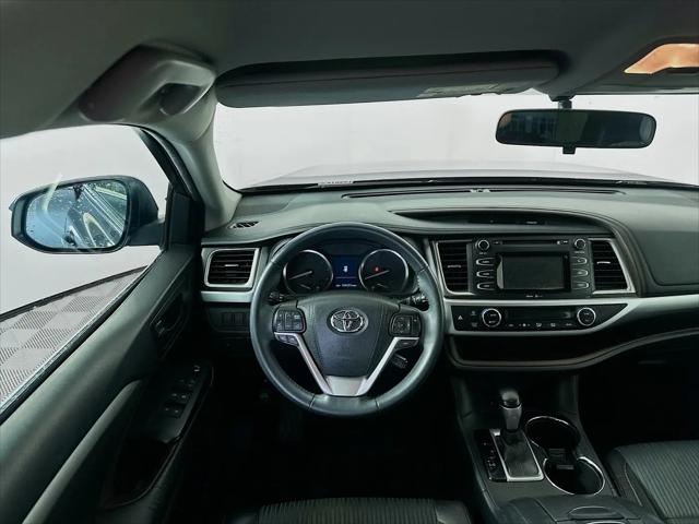 2015 Toyota Highlander LE Plus V6