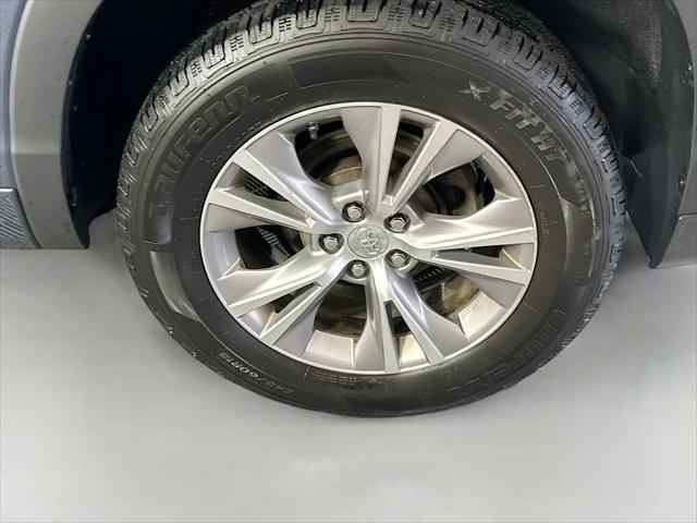 2015 Toyota Highlander LE Plus V6