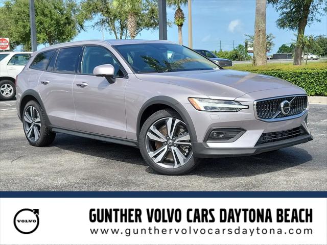 2026 Volvo V60 Cross Country Plus, B5 AWD Gas mild hybrid for sale in Daytona Beach, FL
