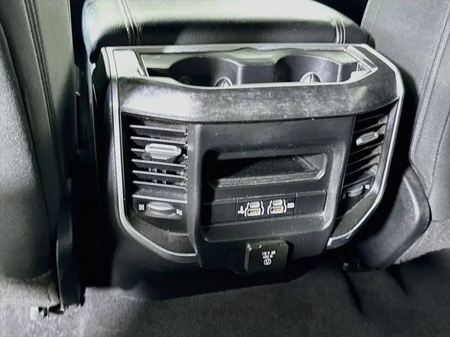 2019 Ram 1500 Big Horn/Lone Star Crew Cab 4x4 57 Box