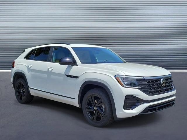 2026 Volkswagen Atlas Cross Sport SEL R-Line Black