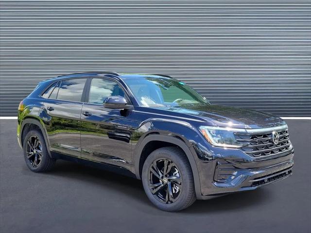 2026 Volkswagen Atlas Cross Sport SEL R-Line Black