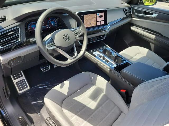 2026 Volkswagen Atlas Cross Sport SEL R-Line Black