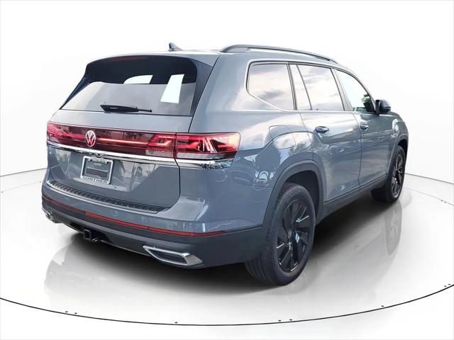 2026 Volkswagen Atlas SE with Technology