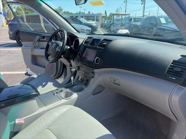 2009 Toyota Highlander Sport