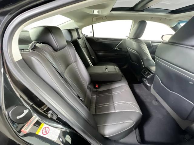 2019 Lexus ES 350 Luxury
