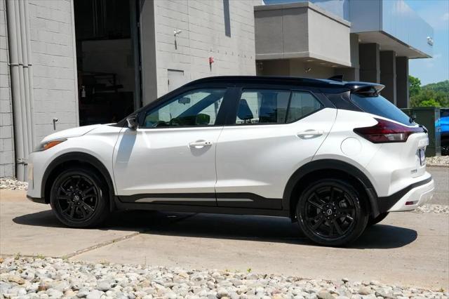 2023 Nissan Kicks SR Xtronic CVT