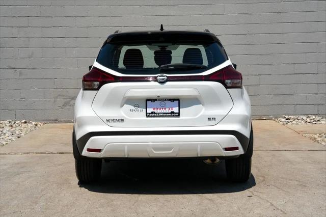 2023 Nissan Kicks SR Xtronic CVT
