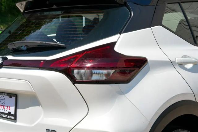 2023 Nissan Kicks SR Xtronic CVT