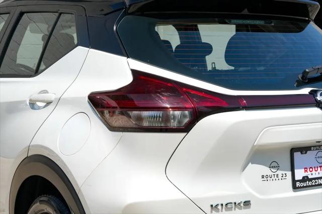 2023 Nissan Kicks SR Xtronic CVT