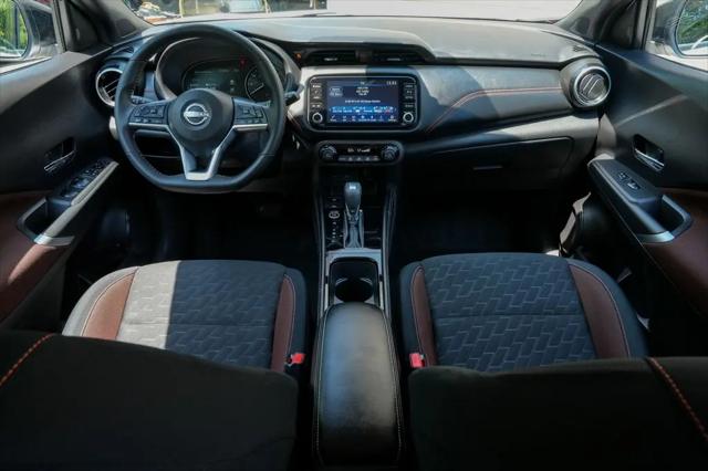 2023 Nissan Kicks SR Xtronic CVT