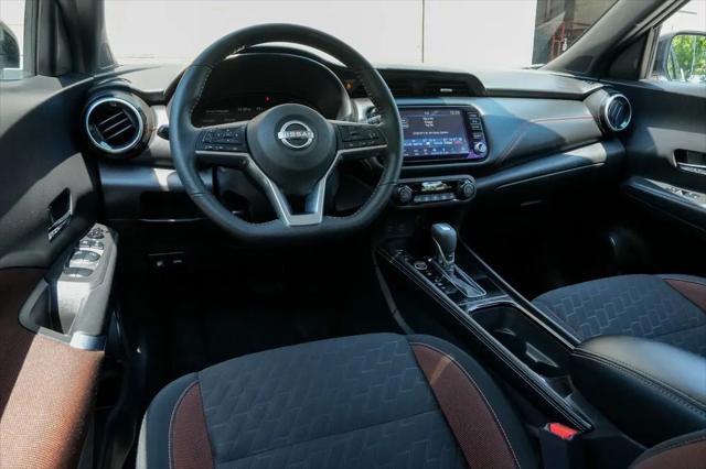2023 Nissan Kicks SR Xtronic CVT
