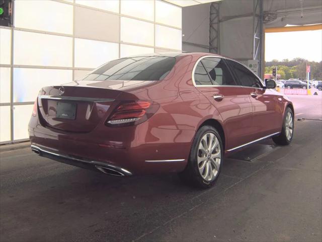 2018 Mercedes-Benz E-CLASS E 300 E 300