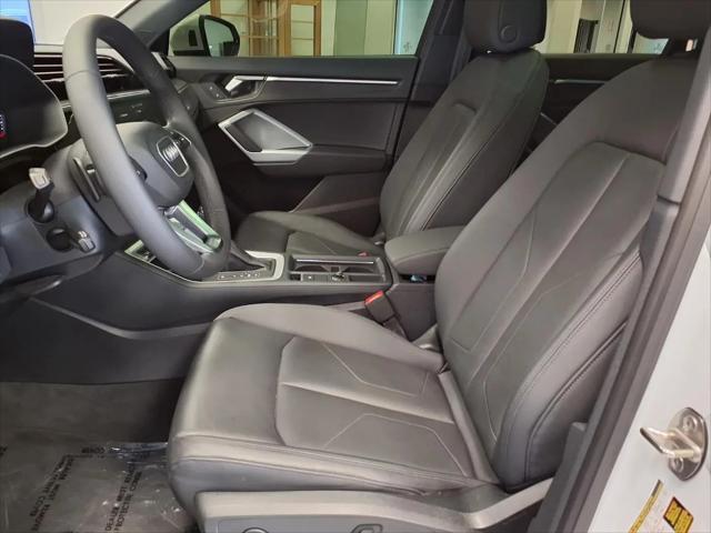 2024 Audi Q3 Premium 45 TFSI S line quattro Tiptronic