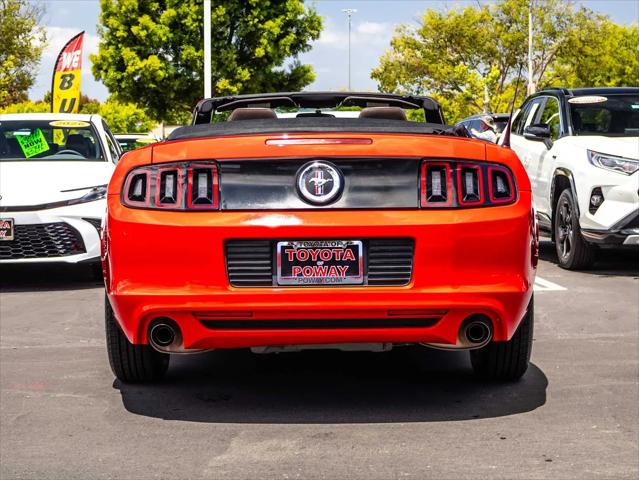 2014 Ford Mustang V6