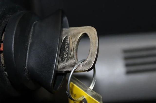 2006 Ford F-350 XL