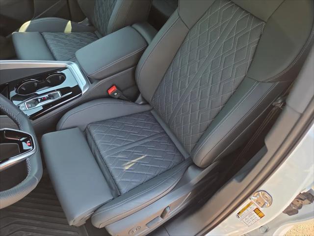 2025 Audi SQ5 Prestige TFSI quattro S tronic