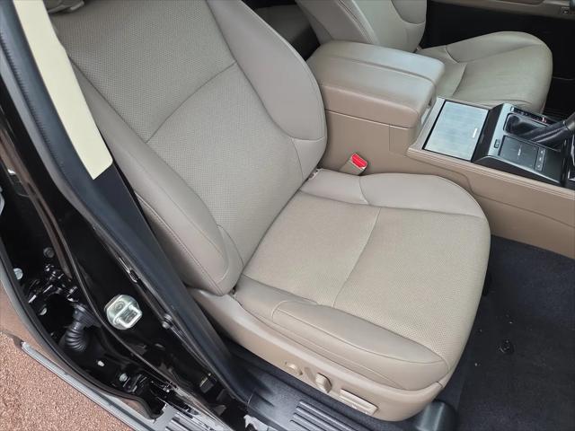 2023 Lexus GX GX 460 Premium
