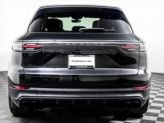 2023 Porsche Cayenne S Platinum Edition