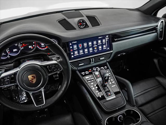 2023 Porsche Cayenne S Platinum Edition