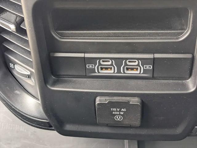 2021 Ram 1500 Big Horn Crew Cab 4x4 5'7" Box