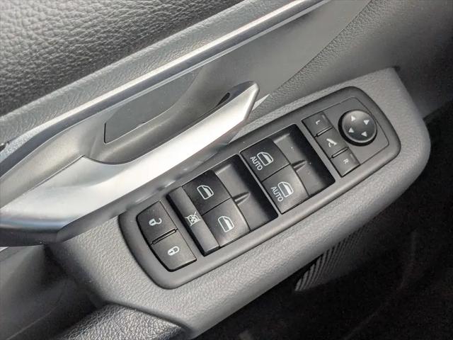 2021 Ram 1500 Big Horn Crew Cab 4x4 5'7" Box