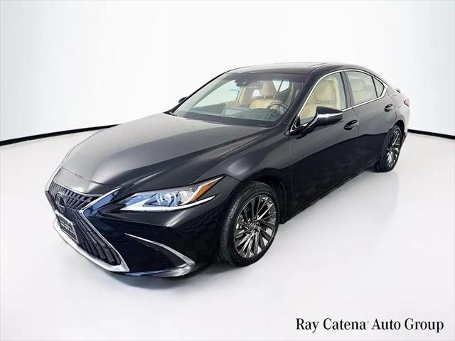 2024 Lexus ES 300h Luxury